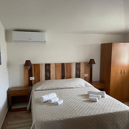 B&B Da Tizy San Teodoro  Bagian luar foto