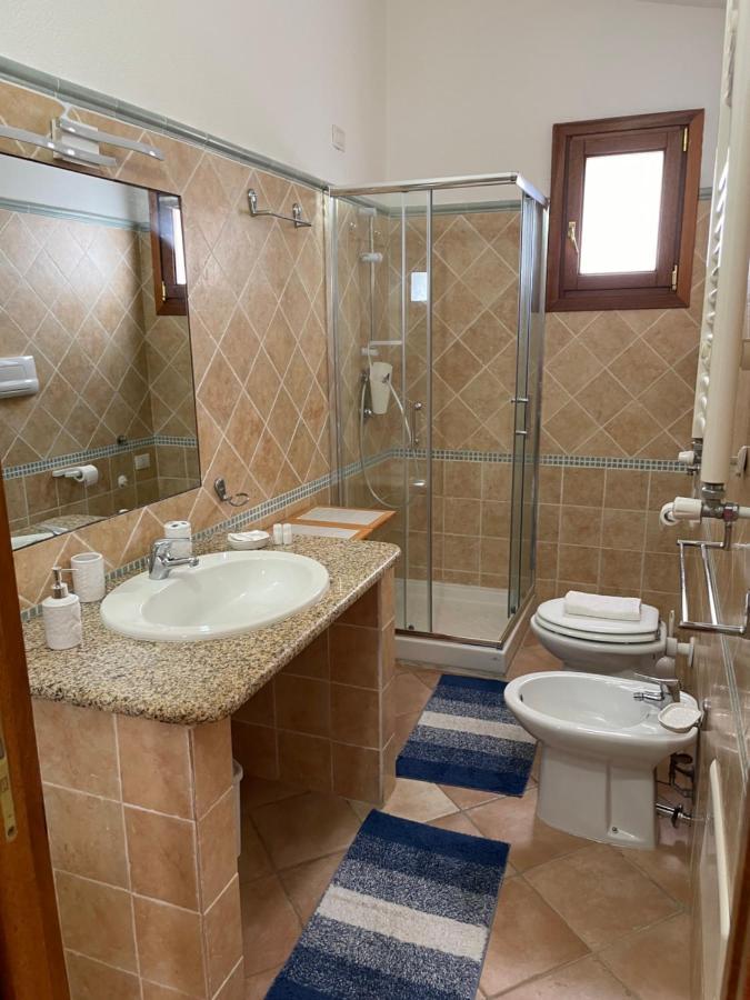 B&B Da Tizy San Teodoro  Bagian luar foto