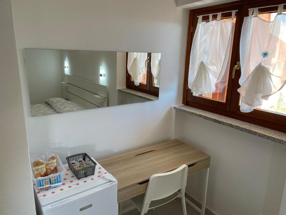 B&B Da Tizy San Teodoro  Bagian luar foto