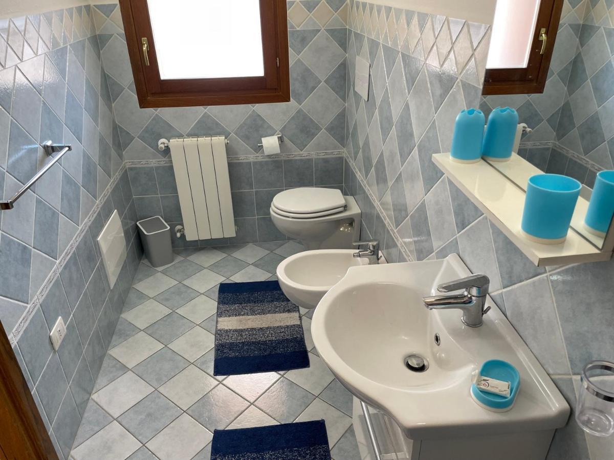 B&B Da Tizy San Teodoro  Bagian luar foto