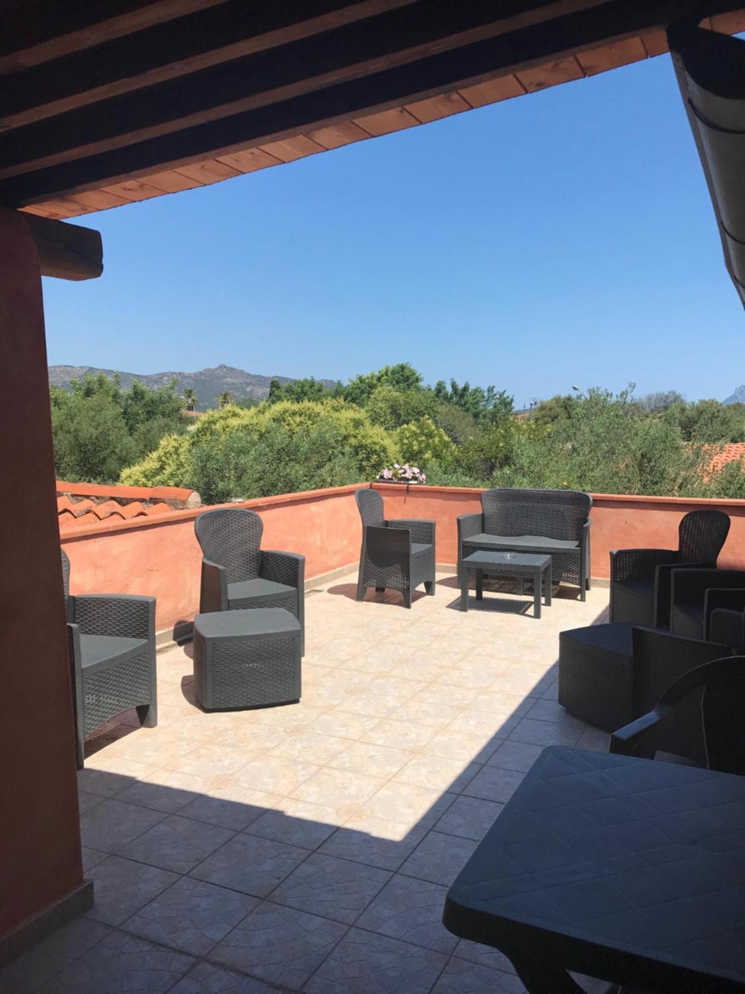B&B Da Tizy San Teodoro  Bagian luar foto